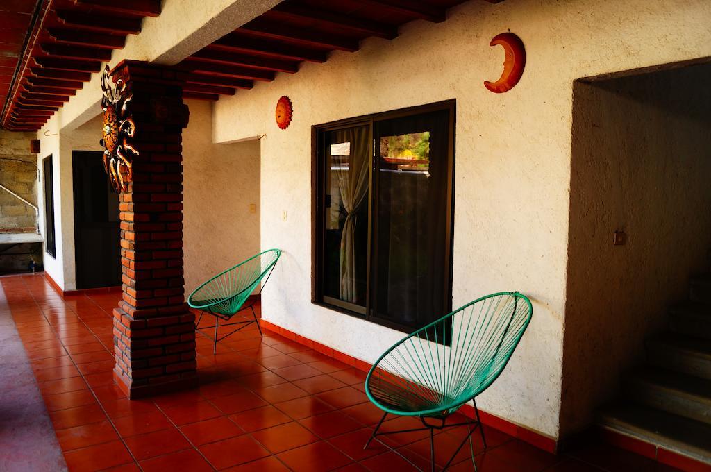 Hospedaje La Hoja Tepoztlan Exterior photo