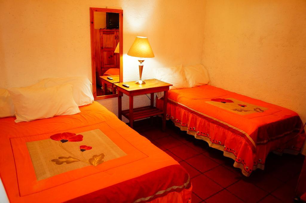 Hospedaje La Hoja Tepoztlan Room photo
