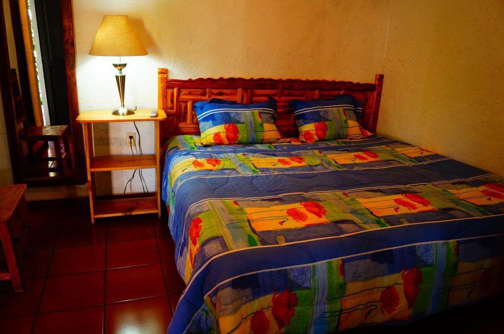 Hospedaje La Hoja Tepoztlan Room photo