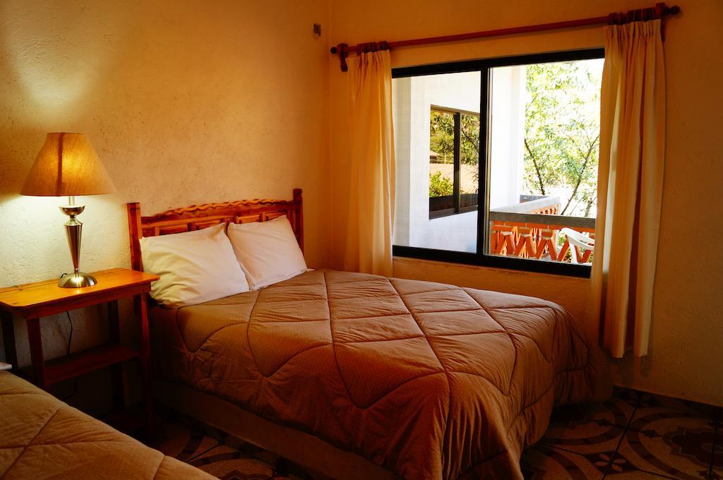 Hospedaje La Hoja Tepoztlan Room photo